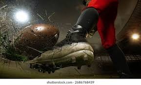 铃木一朗在 2013 年达成美日合计 4000 支安打，展现了其跨越国境的非凡持久力